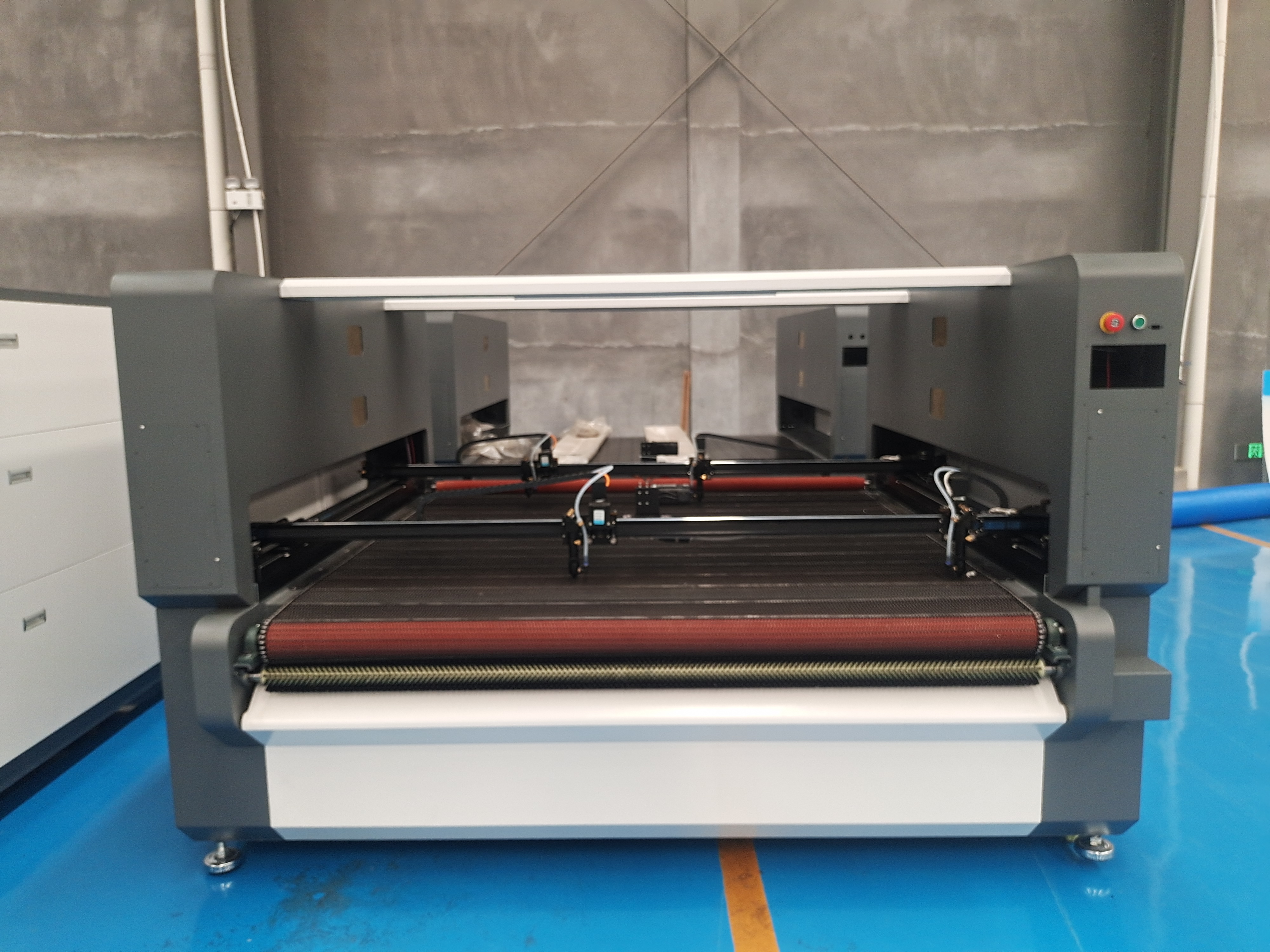 1815 Double Head Vision Laser Engraving & Cutting Machine